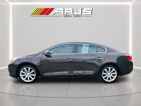 Used 2013 Buick LaCrosse Touring FWD image 5