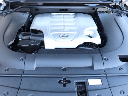 Used 2013 Lexus LX 570 4WD image 87