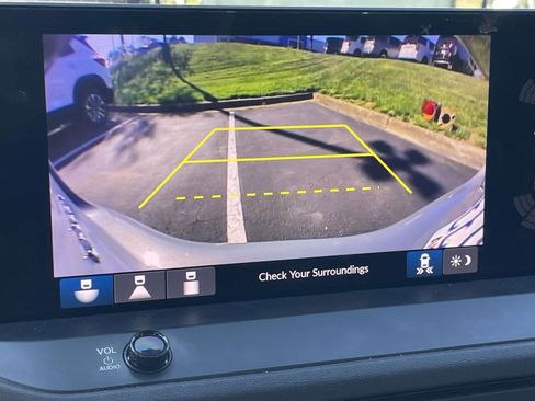 Used 2023 Honda Accord Touring image 21