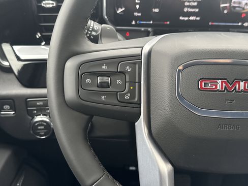 New 2026 GMC Sierra 1500 SLT w/ SLT Premium Package image 18