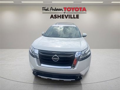 Used 2022 Nissan Pathfinder SL w/ SL Premium Package