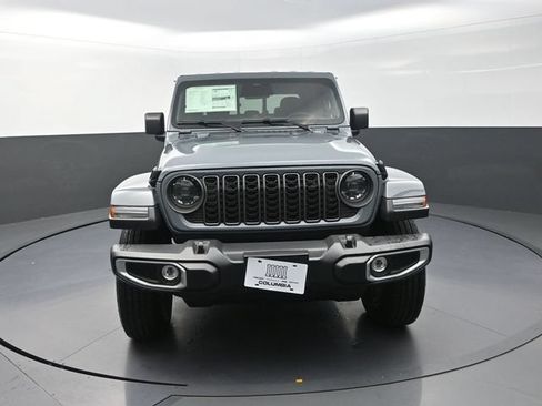 New 2026 Jeep Gladiator Sport AWD/4WD image 4