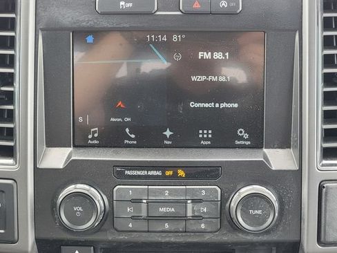 Used 2018 Ford F150 XLT w/ Equipment Group 302A Luxury AWD/4WD image 21