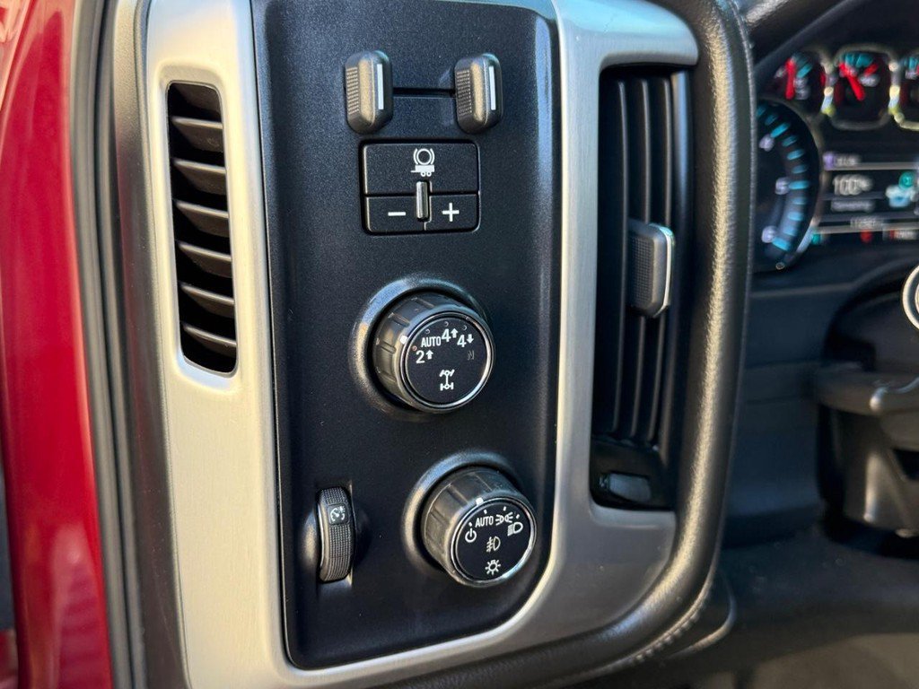 Used 2018 GMC Sierra 1500 SLT AWD/4WD image 16