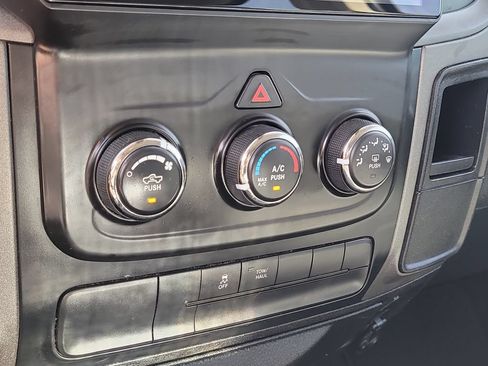 Used 2013 RAM 1500 Tradesman w/ Popular Equipment Group AWD/4WD image 22