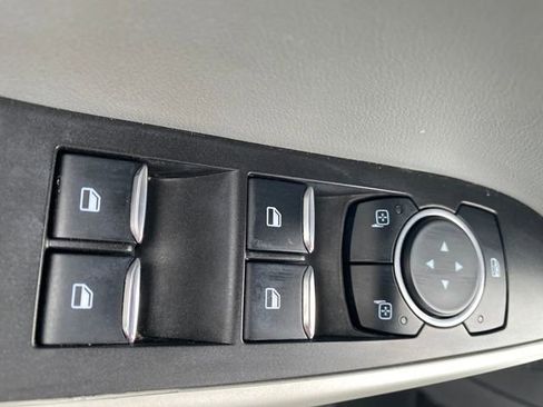 Used 2023 Ford Explorer XLT w/ Equipment Group 202A image 16