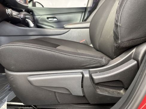 Used 2021 Nissan Sentra SV image 20