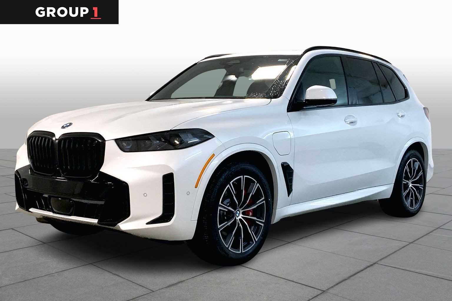 Used 2026 BMW X5 xDrive50e w/ M Sport Package AWD/4WD image 1