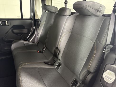 New 2026 Jeep Gladiator Sport image 13