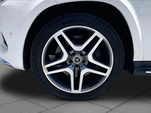 Used 2019 Mercedes-Benz GLS 550 4MATIC image 11