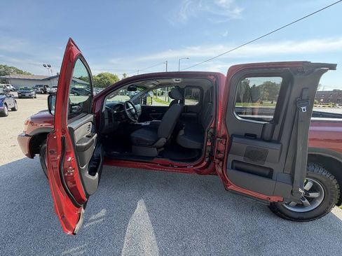Used 2015 Nissan Titan PRO-4X AWD/4WD image 17