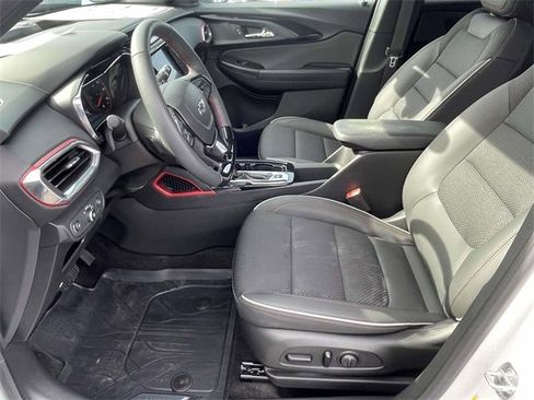 Certified 2023 Chevrolet TrailBlazer RS w/ Convenience Package image 15