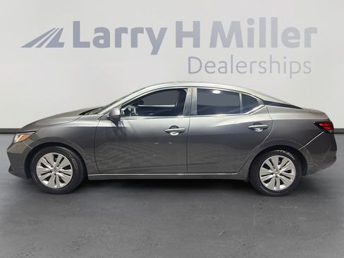 Certified 2023 Nissan Sentra S image 2