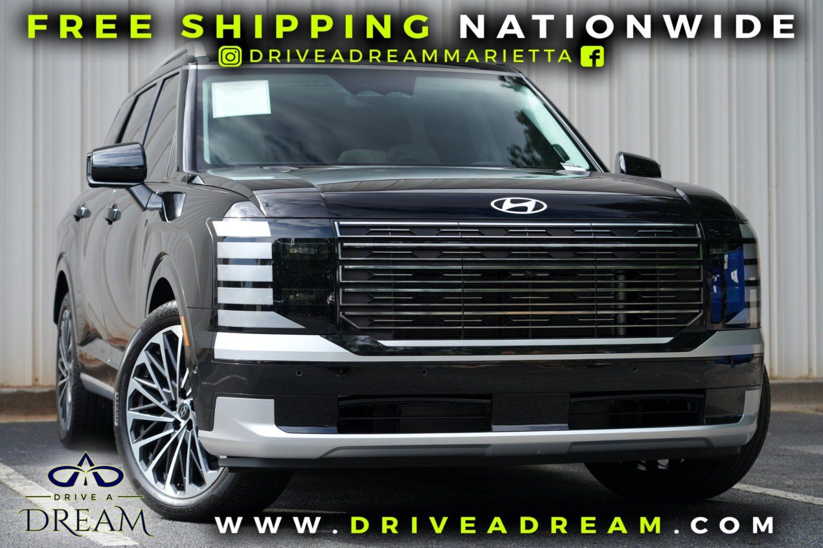 Used 2026 Hyundai Palisade Calligraphy FWD image 2