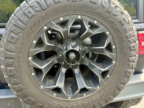 Used 2021 Jeep Wrangler Unlimited Sport AWD/4WD image 16