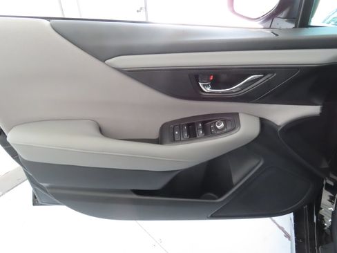 Used 2025 Subaru Legacy Premium AWD/4WD image 10