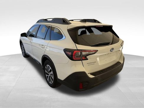 Used 2022 Subaru Outback Premium w/ Popular Package #1 AWD/4WD image 10