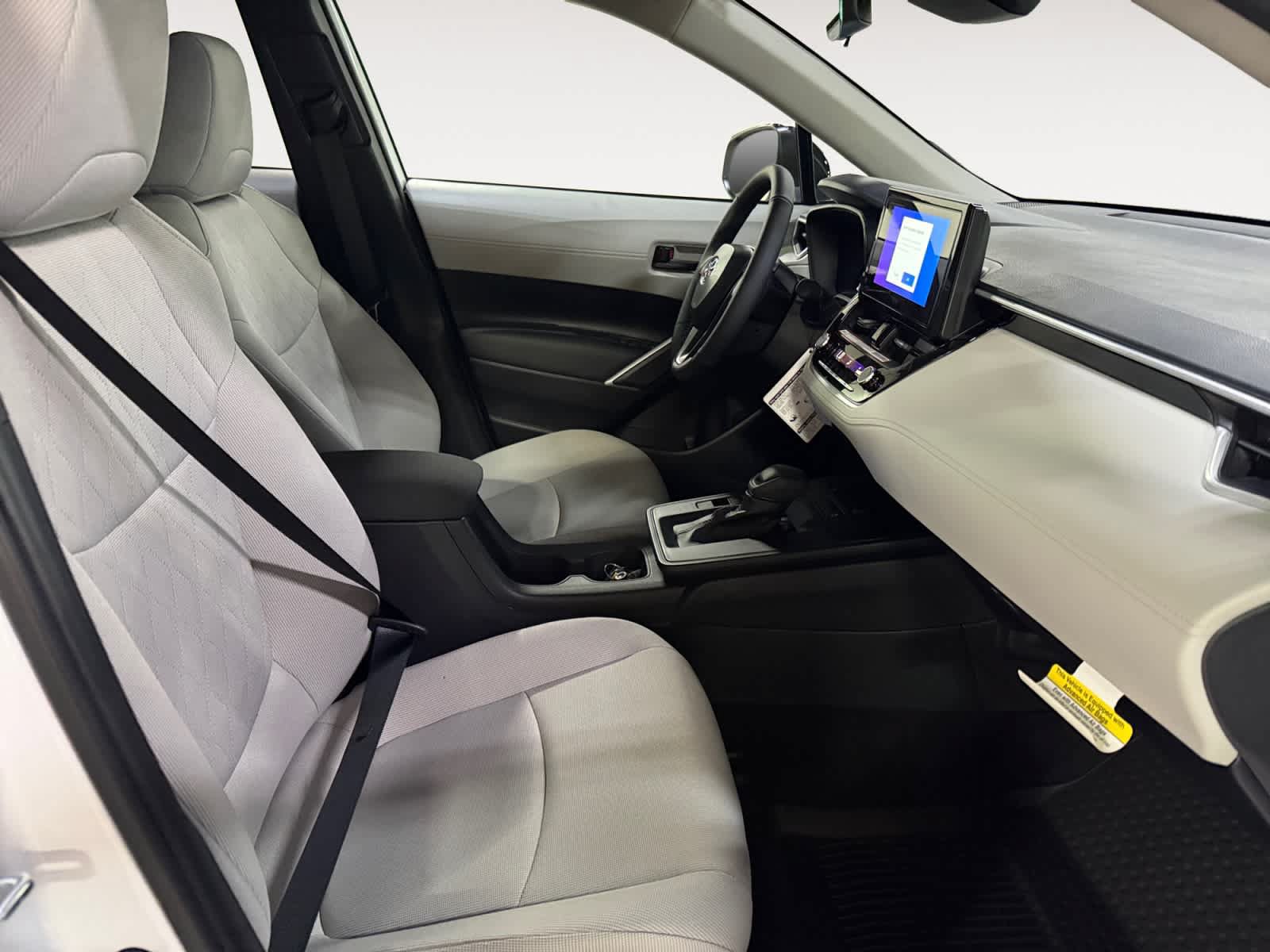 New 2026 Toyota Corolla Cross LE FWD image 18