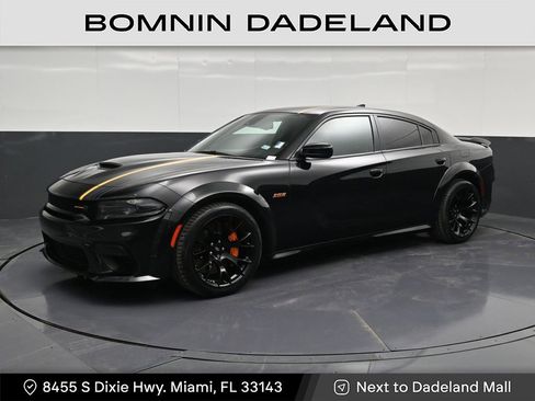 Used 2023 Dodge Charger Scat Pack image 1