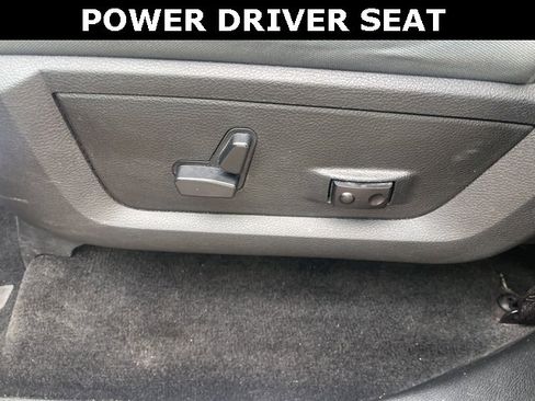 Used 2017 RAM 1500 Outdoorsman image 17