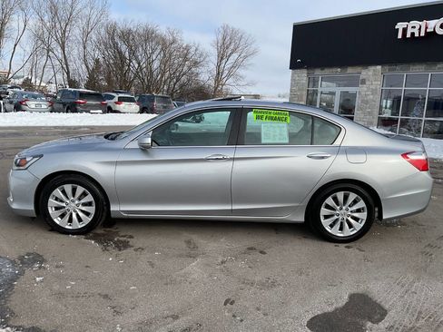 Used 2014 Honda Accord EX image 3