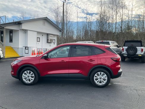 New 2026 Ford Escape Active w/ Cold Weather Package image 8