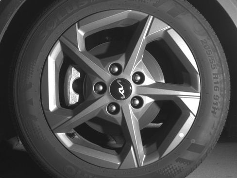 Used 2025 Kia K4 FWD image 12