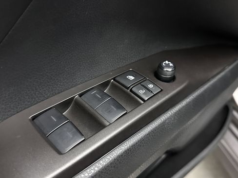 Used 2024 Toyota Camry SE w/ Convenience Package FWD image 12