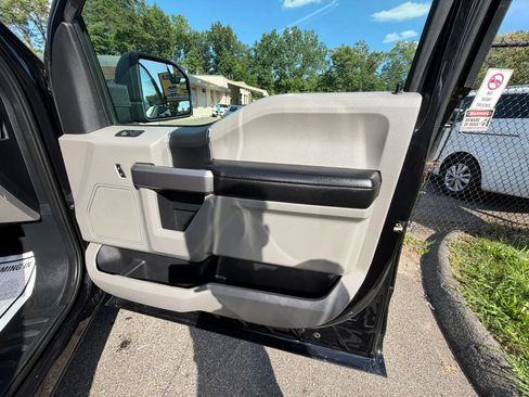 Used 2020 Ford F150 XLT AWD/4WD image 14