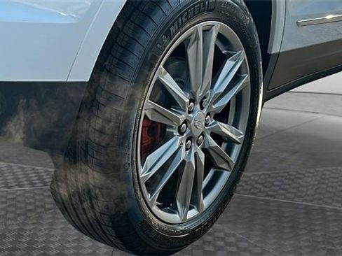 New 2025 Cadillac XT5 Sportv image 13