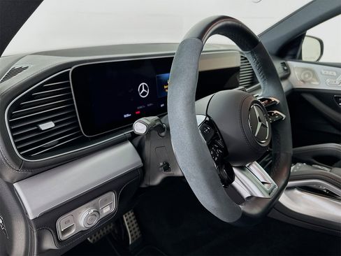 Certified 2025 Mercedes-Benz GLE 53 AMG GLE 53 AMG image 10