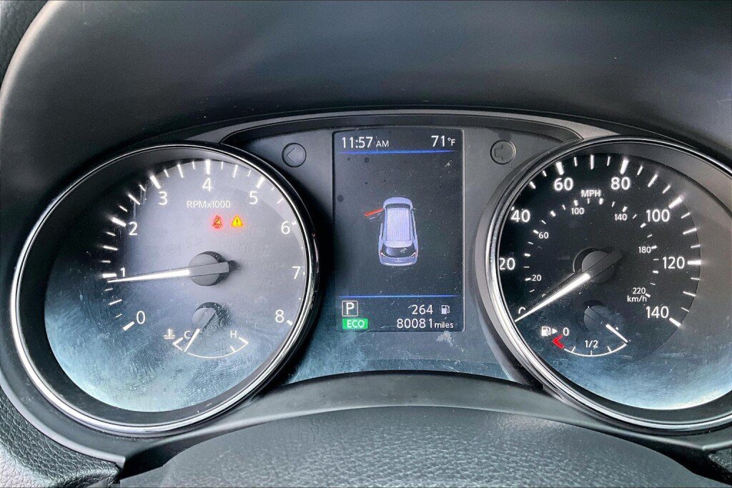 Used 2020 Nissan Rogue SV AWD/4WD image 8