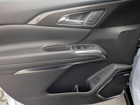 New 2026 Chevrolet Traverse High Country FWD image 14
