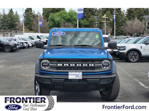 Certified 2025 Ford Bronco Big Bend image 3