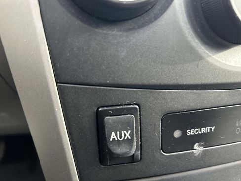 Used 2009 Toyota Corolla S image 32