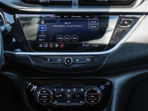 Used 2021 Buick Encore GX Select FWD image 17