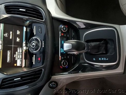 Used 2014 Ford C-MAX Energi SEL w/ Equipment Group 302A image 25