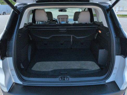 Used 2017 Ford Escape Titanium FWD image 14
