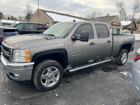 Used 2014 Chevrolet Silverado 2500 LT w/ Interior Plus Package image 1