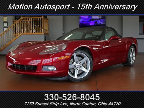 Used 2006 Chevrolet Corvette Convertible w/ Preferred Equipment Group RWD image 1