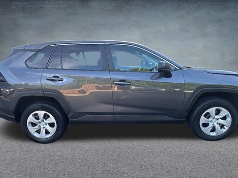 Used 2024 Toyota RAV4 LE AWD/4WD image 29