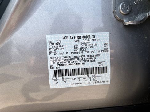 Used 2022 Ford Explorer XLT w/ Equipment Group 202A RWD image 31
