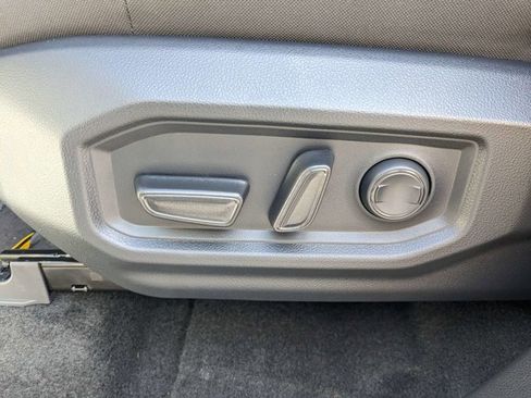 New 2025 Toyota Tundra SR5 AWD/4WD image 18