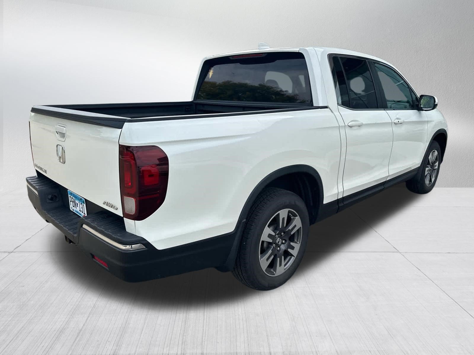 Used 2017 Honda Ridgeline RTL image 5