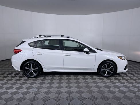 Used 2023 Subaru Impreza Premium image 10