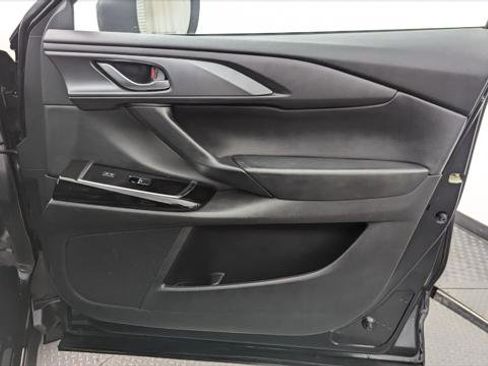 Used 2023 MAZDA CX-9 Touring image 26