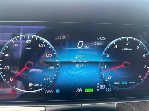 Used 2023 Mercedes-Benz E 450 4MATIC Coupe image 3