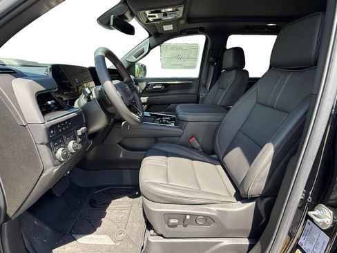 New 2026 Chevrolet Tahoe RST w/ Sun And Tow Package AWD/4WD image 9