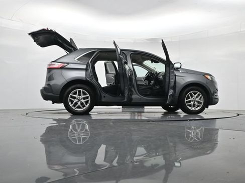 Certified 2024 Ford Edge SEL AWD/4WD image 54
