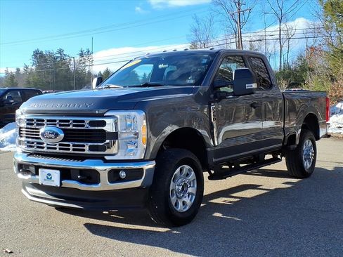 Used 2024 Ford F250 XLT w/ FX4 Off-Road Package image 29